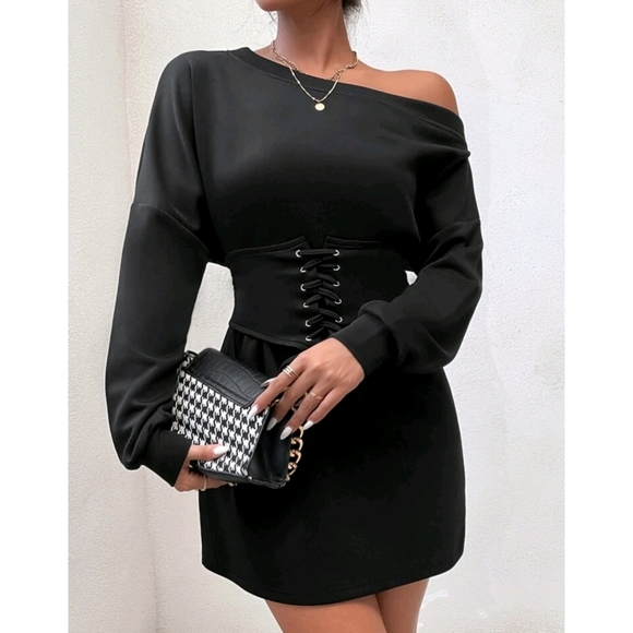 Asymmetrical Neck Sweatshirt Dress & Lace Up Corset - Picture 4 of 6